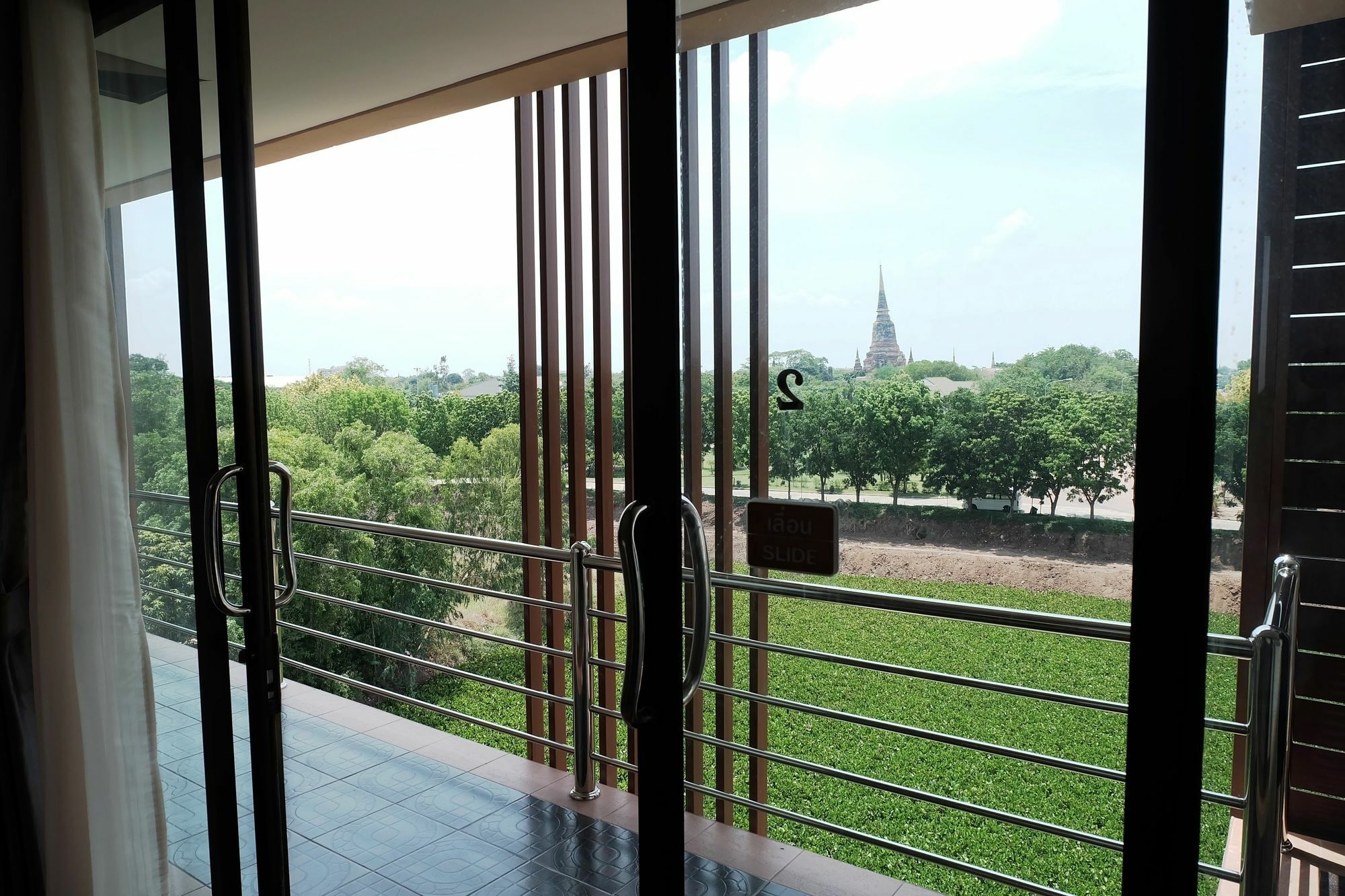 Onvara Place Hotell Phra Nakhon Si Ayutthaya Exteriör bild